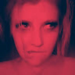 Meet your Posher, Violet e.